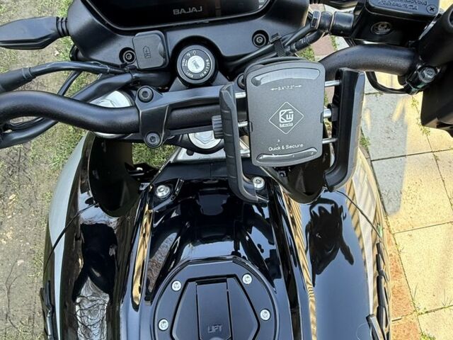 Баджадж Пульсар, объемом двигателя 0 л и пробегом 0 тыс. км за 3700 $, фото 4 на Automoto.ua