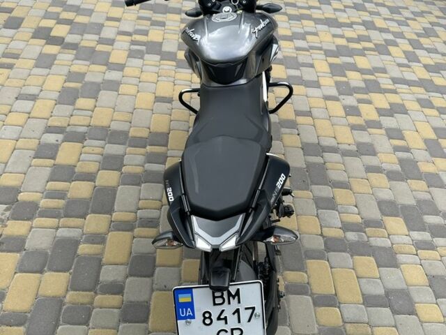 Баджадж Пульсар, объемом двигателя 0.2 л и пробегом 0 тыс. км за 2500 $, фото 3 на Automoto.ua