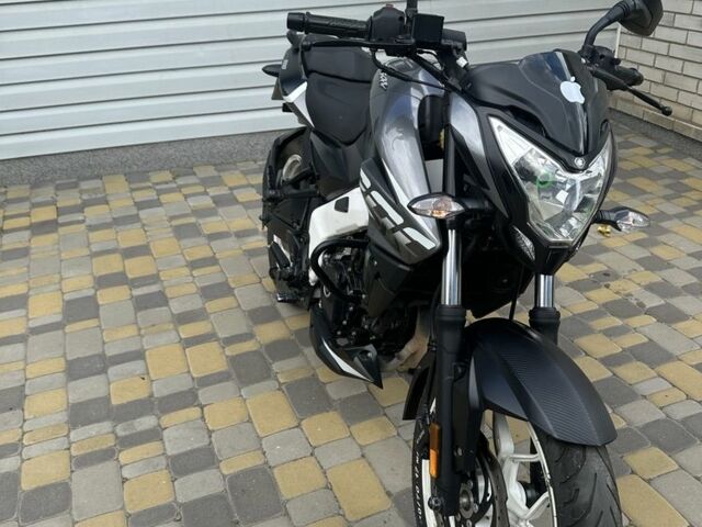 Баджадж Пульсар, объемом двигателя 0.2 л и пробегом 0 тыс. км за 2500 $, фото 1 на Automoto.ua