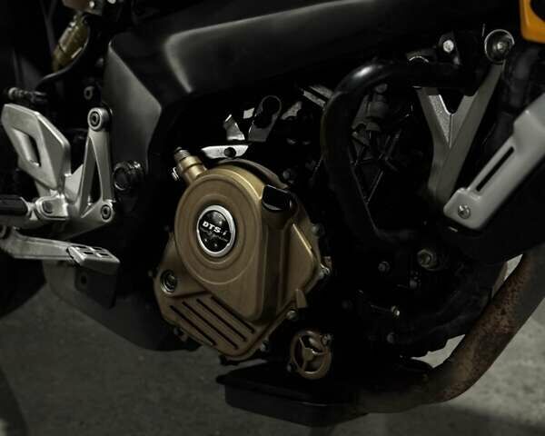 Желтый Баджадж Пульсар, объемом двигателя 0.2 л и пробегом 33 тыс. км за 1500 $, фото 5 на Automoto.ua