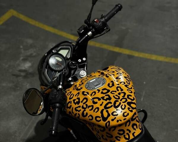 Желтый Баджадж Пульсар, объемом двигателя 0.2 л и пробегом 33 тыс. км за 1500 $, фото 2 на Automoto.ua