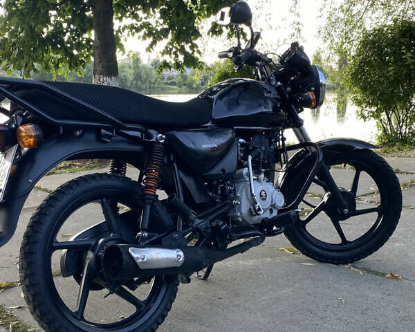 Черный Баджадж Boxer 150, объемом двигателя 0 л и пробегом 35 тыс. км за 900 $, фото 3 на Automoto.ua
