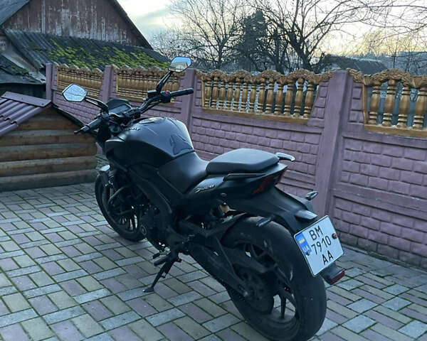 Баджадж Dominar, объемом двигателя 0.4 л и пробегом 12 тыс. км за 3499 $, фото 3 на Automoto.ua