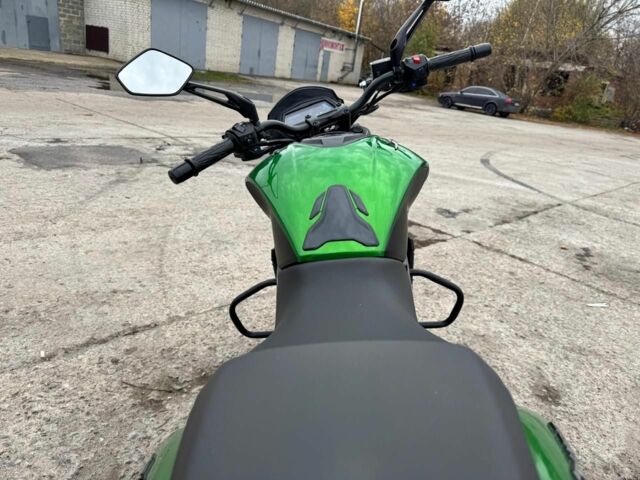 Баджадж Dominar, объемом двигателя 0.37 л и пробегом 0 тыс. км за 4200 $, фото 7 на Automoto.ua