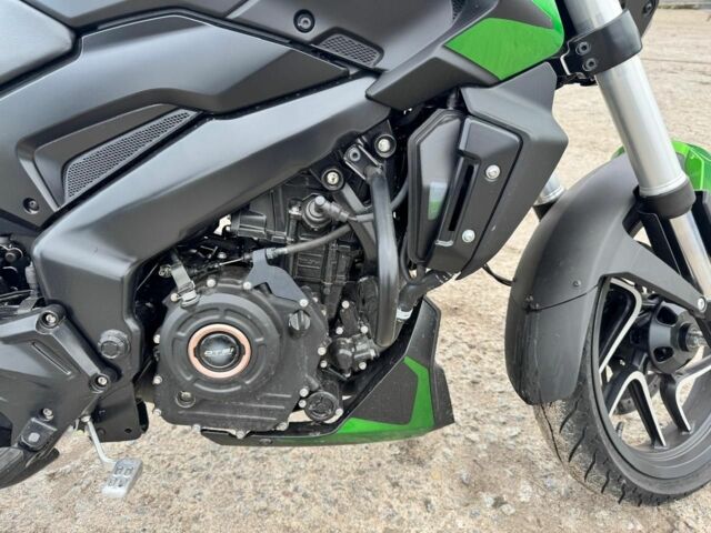 Баджадж Dominar, объемом двигателя 0.37 л и пробегом 0 тыс. км за 4200 $, фото 5 на Automoto.ua