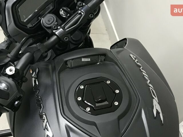 купити нове авто Баджадж Dominar 2024 року від офіційного дилера MotoHub Баджадж фото