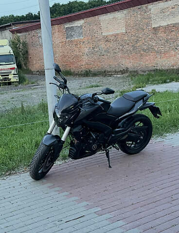 Чорний Баджадж Dominar 400, об'ємом двигуна 0.37 л та пробігом 19 тис. км за 3300 $, фото 7 на Automoto.ua
