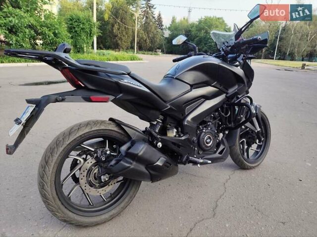Черный Баджадж Dominar 400, объемом двигателя 0.37 л и пробегом 12 тыс. км за 3600 $, фото 2 на Automoto.ua