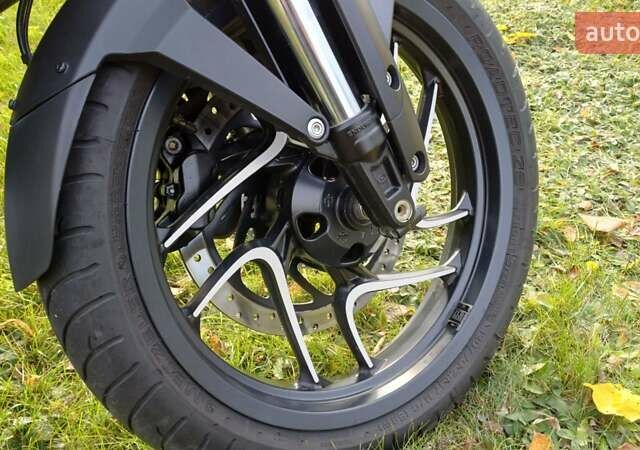 Черный Баджадж Dominar 400, объемом двигателя 0.4 л и пробегом 21 тыс. км за 3900 $, фото 6 на Automoto.ua