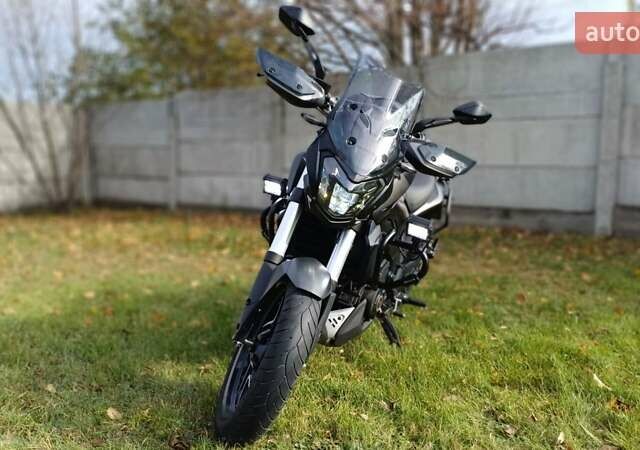 Черный Баджадж Dominar 400, объемом двигателя 0.4 л и пробегом 21 тыс. км за 3900 $, фото 4 на Automoto.ua