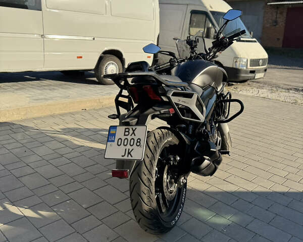 Чорний Баджадж Dominar 400, об'ємом двигуна 0.4 л та пробігом 2 тис. км за 4000 $, фото 4 на Automoto.ua