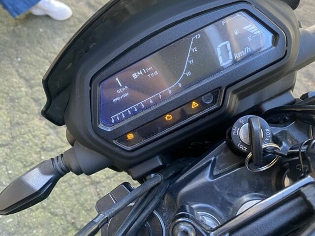 Баджадж Dominar 400, объемом двигателя 0.4 л и пробегом 0 тыс. км за 3600 $, фото 1 на Automoto.ua