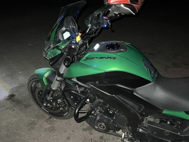 Баджадж Dominar 400, объемом двигателя 0.37 л и пробегом 0 тыс. км за 3800 $, фото 17 на Automoto.ua