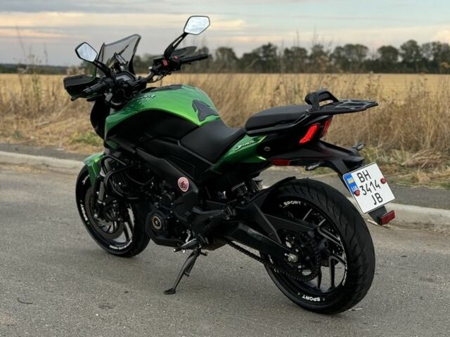 Баджадж Dominar 400, объемом двигателя 0.4 л и пробегом 0 тыс. км за 4550 $, фото 4 на Automoto.ua