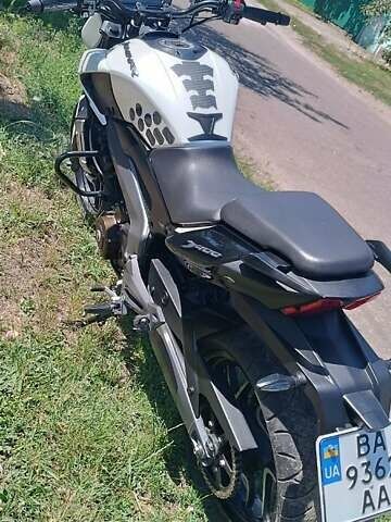 Баджадж Dominar 400, об'ємом двигуна 0.4 л та пробігом 39 тис. км за 2500 $, фото 9 на Automoto.ua