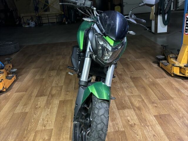 Баджадж Dominar 400, объемом двигателя 0.4 л и пробегом 0 тыс. км за 1418 $, фото 1 на Automoto.ua