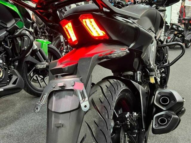 Баджадж Dominar 400, об'ємом двигуна 0.4 л та пробігом 0 тис. км за 4275 $, фото 11 на Automoto.ua