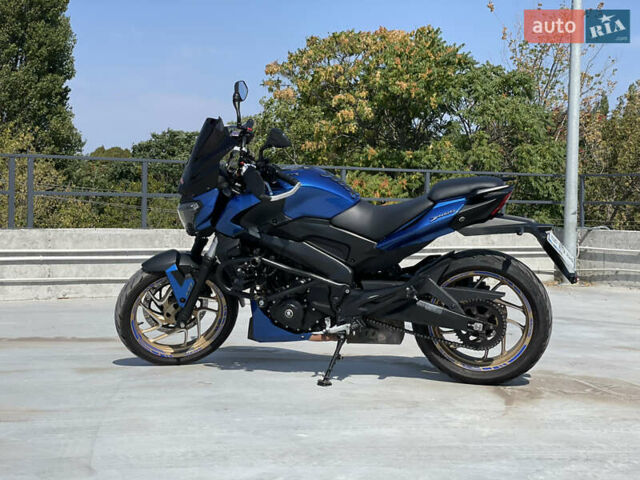 Синий Баджадж Dominar 400, объемом двигателя 0.4 л и пробегом 29 тыс. км за 2800 $, фото 1 на Automoto.ua