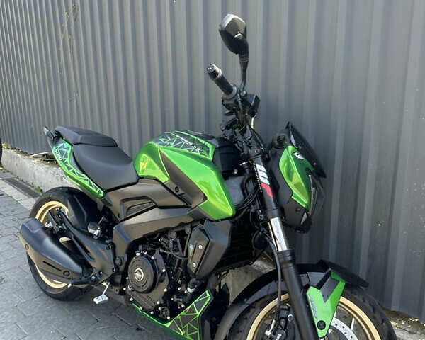 Баджадж Dominar 400 2018 в Ужгороде на Automoto.ua Зеленый Баджадж Dominar 400, объемом двигателя 0.4 л и пробегом 15 тыс. км за 3100 $, фото 2 на Automoto.ua