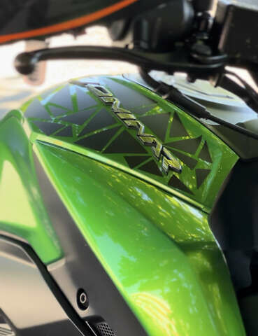 Баджадж Dominar 400 2018 в Ужгороде на Automoto.ua Зеленый Баджадж Dominar 400, объемом двигателя 0.4 л и пробегом 15 тыс. км за 3100 $, фото 6 на Automoto.ua