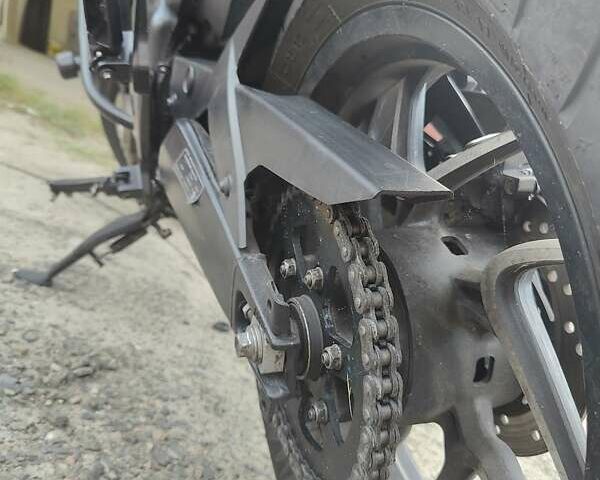 Зелений Баджадж Dominar 400, об'ємом двигуна 0.37 л та пробігом 36 тис. км за 2900 $, фото 5 на Automoto.ua