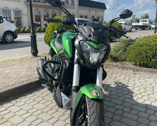 Зелений Баджадж Dominar 400, об'ємом двигуна 0.4 л та пробігом 6 тис. км за 3800 $, фото 2 на Automoto.ua