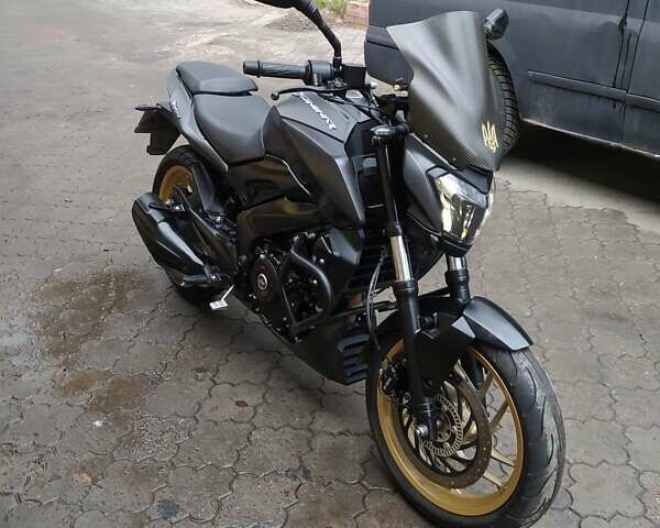 Черный Баджадж Dominar D400, объемом двигателя 0 л и пробегом 31 тыс. км за 2999 $, фото 5 на Automoto.ua