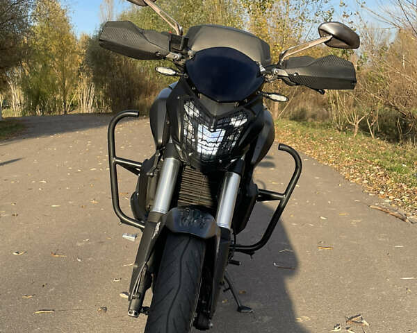 Чорний Баджадж Dominar D400, об'ємом двигуна 0.37 л та пробігом 22 тис. км за 3500 $, фото 1 на Automoto.ua