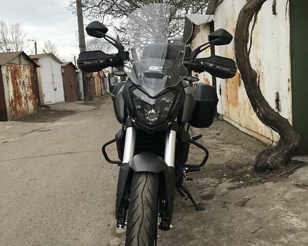Черный Баджадж Dominar D400, объемом двигателя 0 л и пробегом 1 тыс. км за 4500 $, фото 4 на Automoto.ua