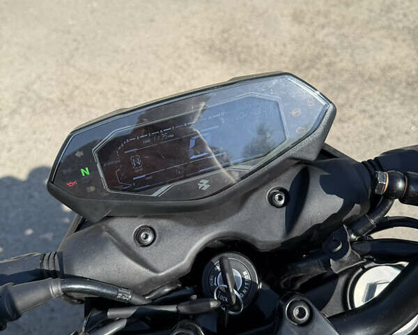 Черный Баджадж Dominar D400, объемом двигателя 0.4 л и пробегом 1 тыс. км за 4350 $, фото 4 на Automoto.ua