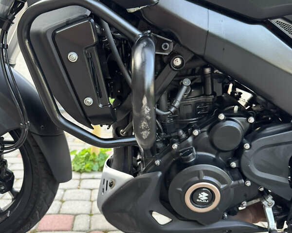 Чорний Баджадж Dominar D400, об'ємом двигуна 0.37 л та пробігом 5 тис. км за 4100 $, фото 6 на Automoto.ua