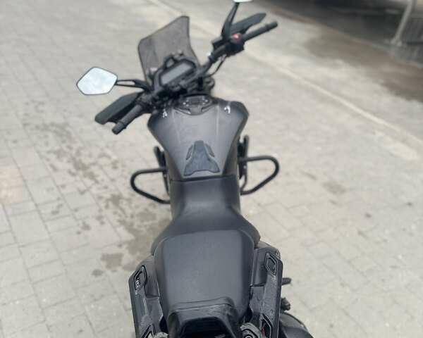 Чорний Баджадж Dominar D400, об'ємом двигуна 0 л та пробігом 6 тис. км за 4000 $, фото 2 на Automoto.ua