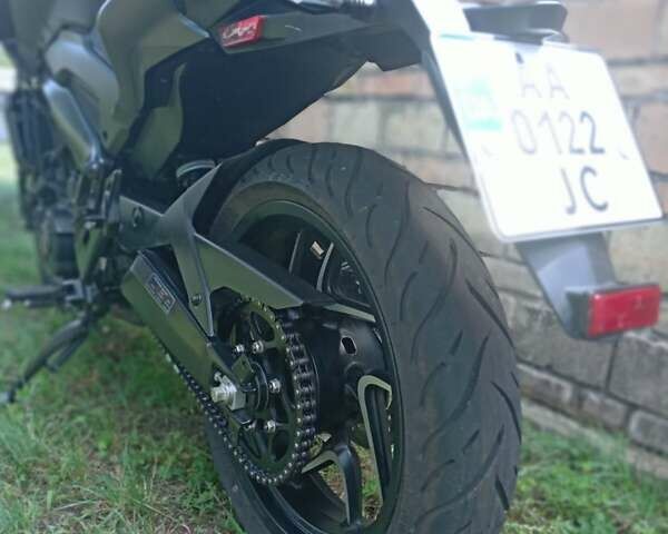 Черный Баджадж Dominar D400, объемом двигателя 0 л и пробегом 2 тыс. км за 4000 $, фото 4 на Automoto.ua