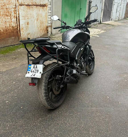 Черный Баджадж Dominar D400, объемом двигателя 0.4 л и пробегом 41 тыс. км за 3000 $, фото 2 на Automoto.ua