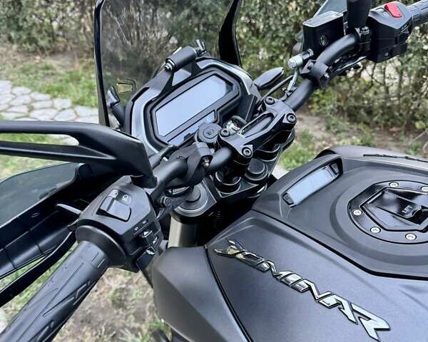 Черный Баджадж Dominar D400, объемом двигателя 0.37 л и пробегом 1 тыс. км за 4200 $, фото 7 на Automoto.ua