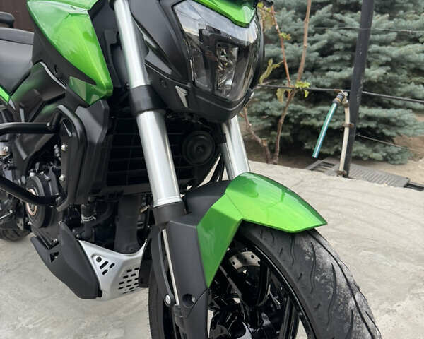 Баджадж Dominar D400 2023 в Запорожье на Automoto.ua Баджадж Dominar D400, объемом двигателя 0.4 л и пробегом 2 тыс. км за 4000 $, фото 5 на Automoto.ua