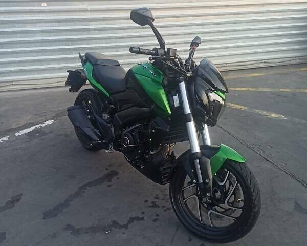 Зелений Баджадж Dominar D400, об'ємом двигуна 0.4 л та пробігом 18 тис. км за 4000 $, фото 2 на Automoto.ua