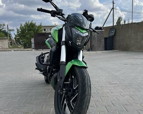 Зеленый Баджадж Dominar D400, объемом двигателя 0.37 л и пробегом 8 тыс. км за 3900 $, фото 4 на Automoto.ua