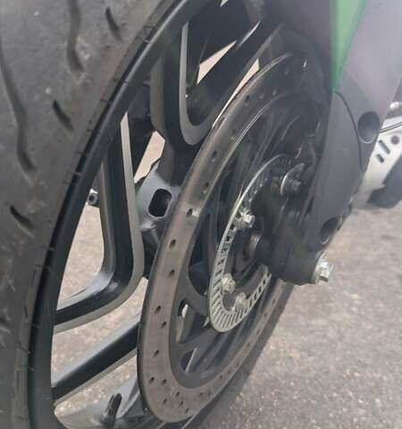 Зеленый Баджадж Dominar D400, объемом двигателя 0.37 л и пробегом 11 тыс. км за 4000 $, фото 5 на Automoto.ua