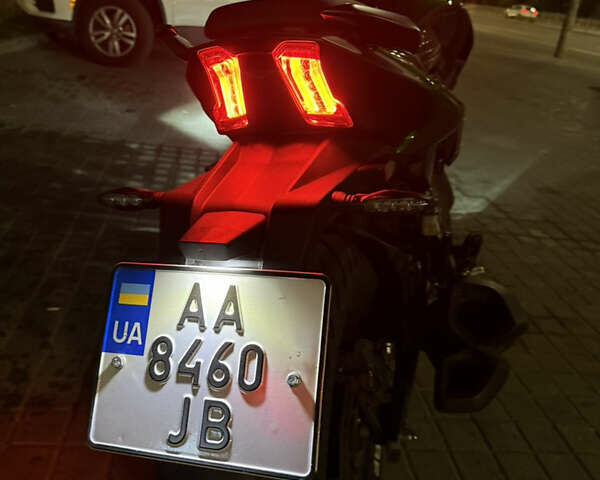 Зеленый Баджадж Dominar D400, объемом двигателя 0.37 л и пробегом 10 тыс. км за 3200 $, фото 10 на Automoto.ua