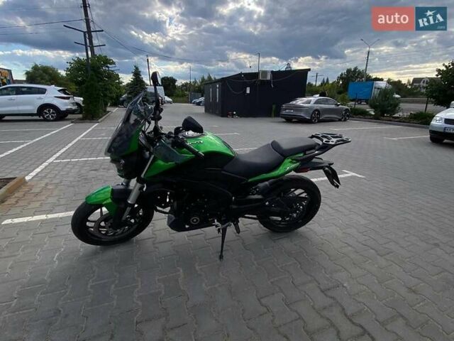 Зелений Баджадж Dominar D400, об'ємом двигуна 0.37 л та пробігом 6 тис. км за 4500 $, фото 2 на Automoto.ua