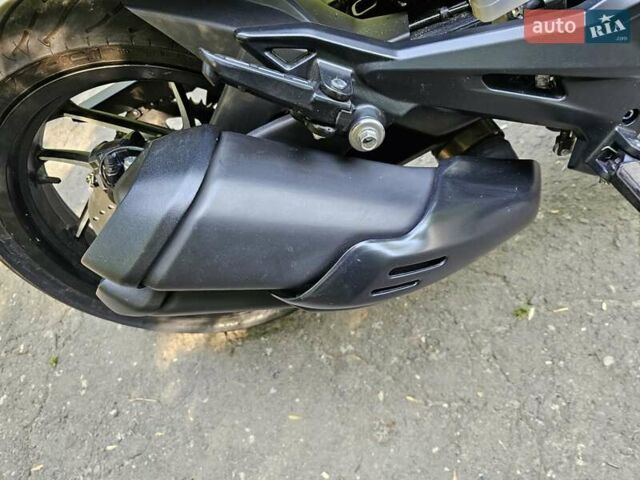 Зеленый Баджадж Dominar D400, объемом двигателя 0.37 л и пробегом 2 тыс. км за 4100 $, фото 20 на Automoto.ua