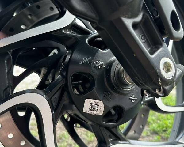 Зелений Баджадж Dominar D400, об'ємом двигуна 0.37 л та пробігом 1 тис. км за 4200 $, фото 5 на Automoto.ua