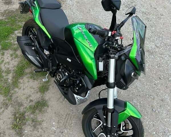 Зелений Баджадж Dominar D400, об'ємом двигуна 0.37 л та пробігом 1 тис. км за 4200 $, фото 10 на Automoto.ua