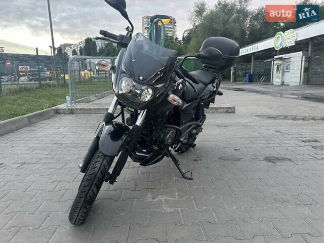 Черный Баджадж Pulsar 180, объемом двигателя 0.18 л и пробегом 16 тыс. км за 1400 $, фото 1 на Automoto.ua
