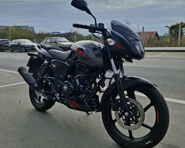 Черный Баджадж Pulsar 180, объемом двигателя 0.18 л и пробегом 10 тыс. км за 1599 $, фото 1 на Automoto.ua