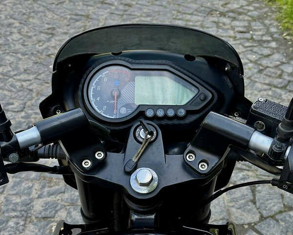 Чорний Баджадж Pulsar 180, об'ємом двигуна 0.18 л та пробігом 24 тис. км за 1450 $, фото 2 на Automoto.ua