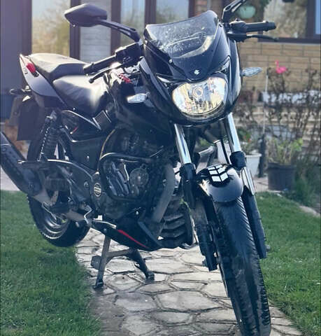 Черный Баджадж Pulsar 180, объемом двигателя 0 л и пробегом 16 тыс. км за 1296 $, фото 5 на Automoto.ua