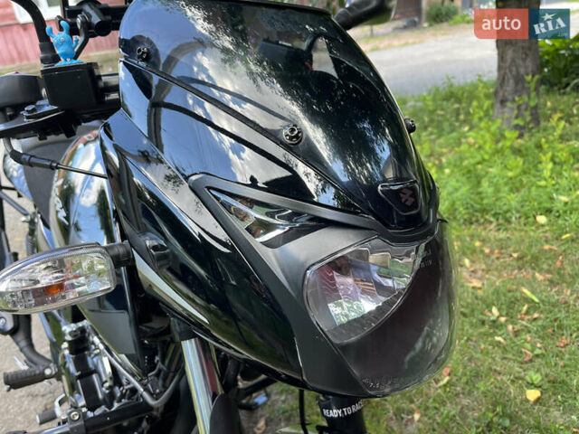 Черный Баджадж Pulsar 180, объемом двигателя 0.18 л и пробегом 10 тыс. км за 1450 $, фото 3 на Automoto.ua