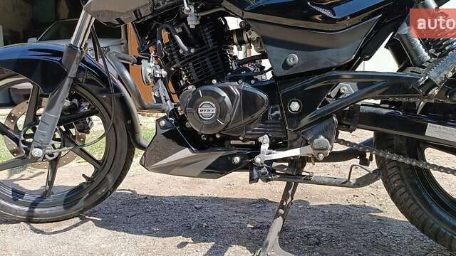 Черный Баджадж Pulsar 180, объемом двигателя 0 л и пробегом 5 тыс. км за 1600 $, фото 4 на Automoto.ua